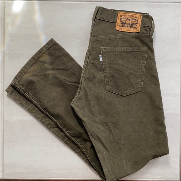 Levi's Other - LEVI’s 514 MEN’s LIGHT KHAKI CORDUROY PANTS 33x32